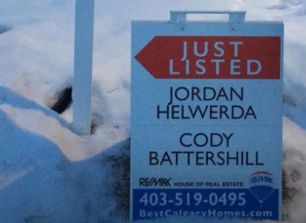how to sell your home using multiple signs
